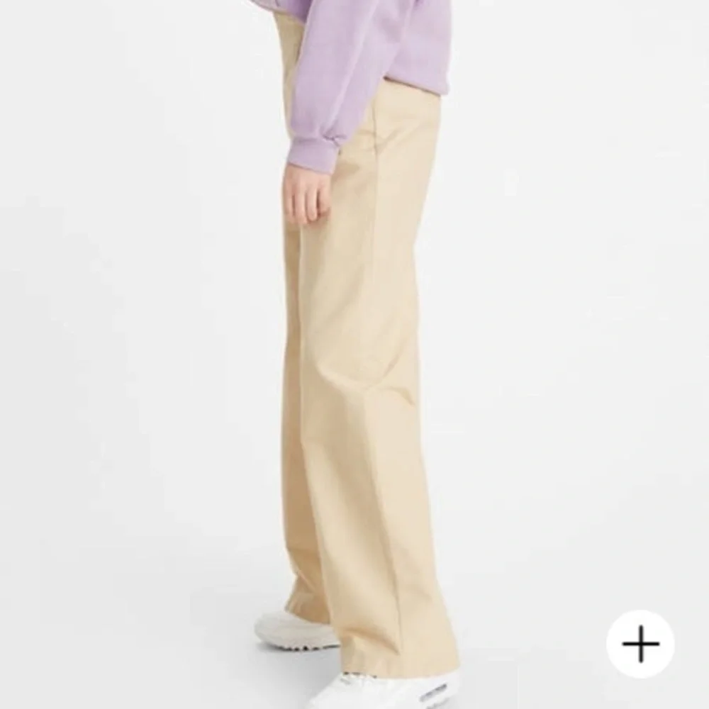 Levi's® Premium
PLEATED HIGH LOOSE PANTS “32 X 30”​ - Picture 6 of 6